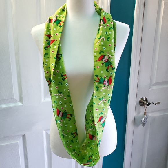 Infinity Scarf - Picture 5 of 6